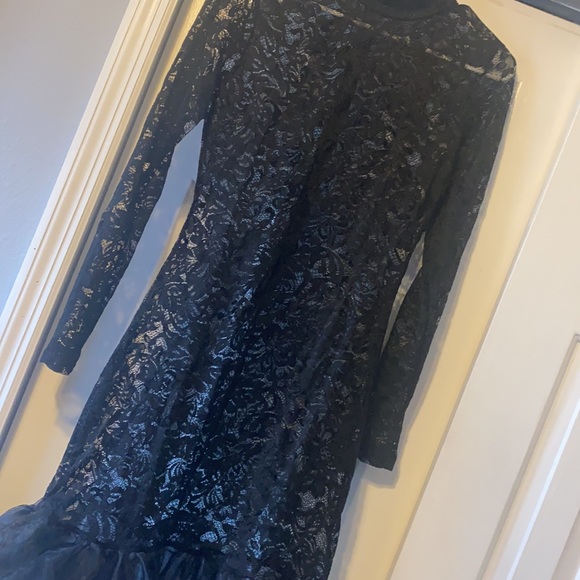 Women dress - Picture 2 of 5